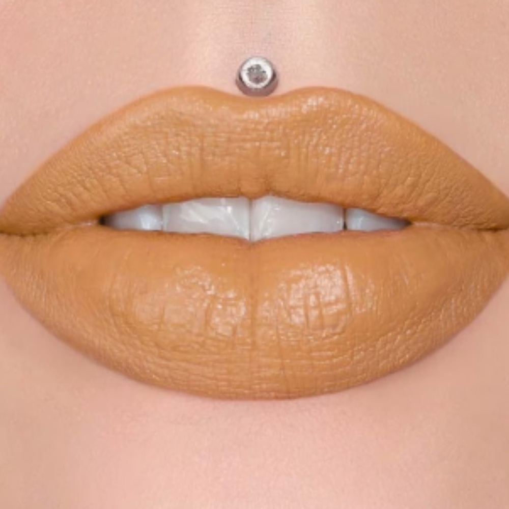NIB Jeffree Star Velvet Trap Matte Lipstick Gardening H*e